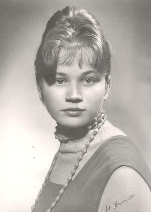 winiarska bronisawa.jpg